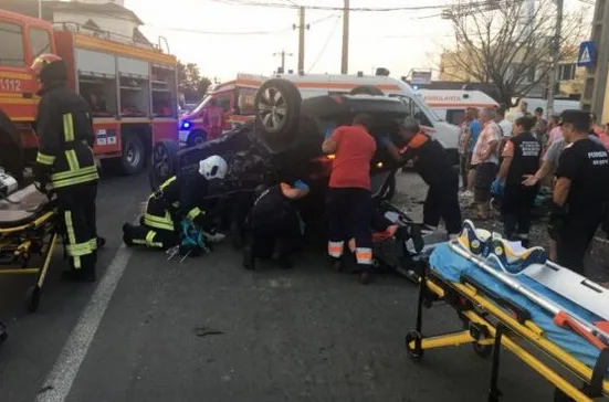 O şoferiţă, vinovată pentru accidentul de duminică de la Stupini