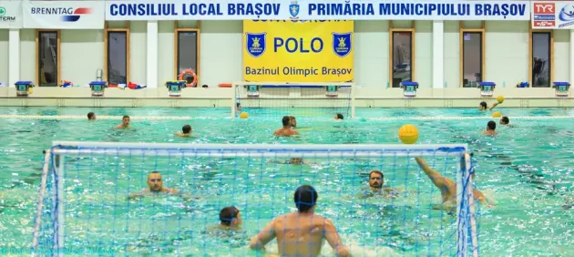 Poloiştii de la Corona Sportul Studenţesc s-au calificat în turul 2 al calificărilor în grupele Ligii Campionilor LEN
