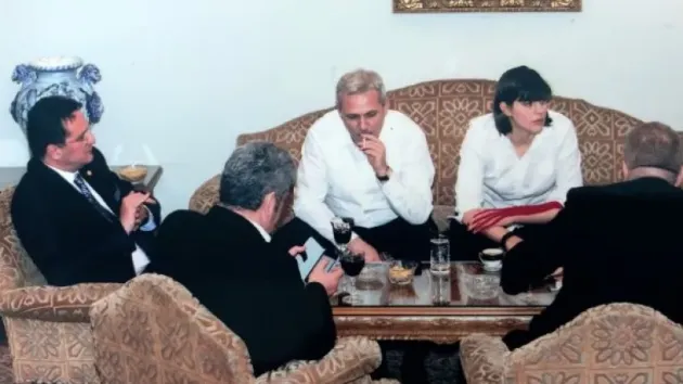 O nouă fotografie Dragnea şi „statul paralel”