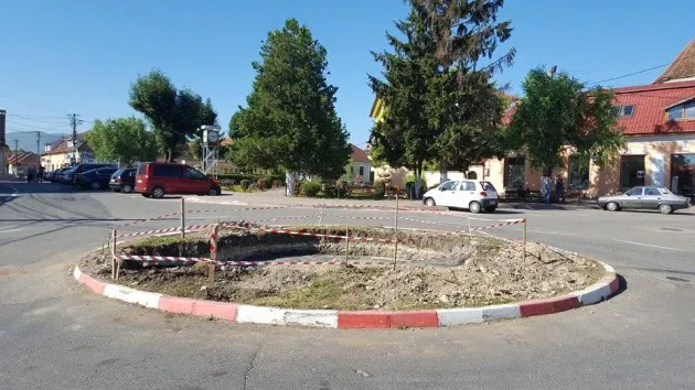 Giratoriul din Ghimbav, neinteresant pentru constructori