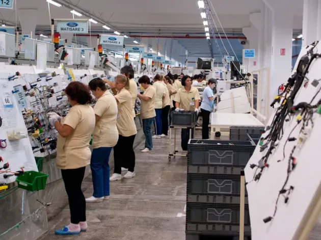 Braşovul sare de 190.000 de salariaţi, cu 40.000 peste primul an de criză 