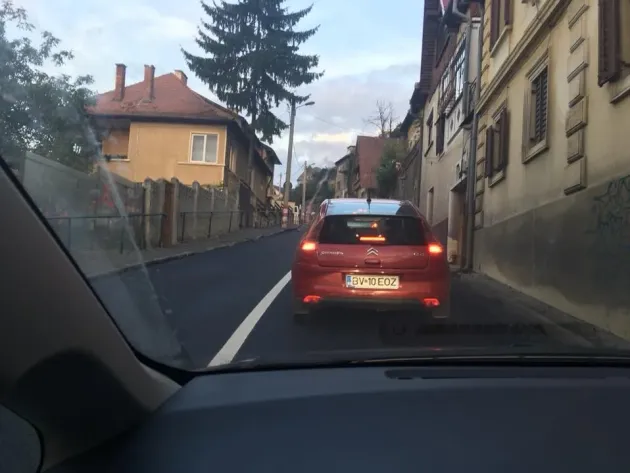Impact frontal pe Dobrogeanu Gherea. Trei victime, şoferul era beat şi a fugit de la locul accidentului