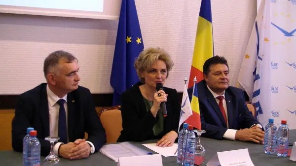 Laura Bratosin, preşedinte al Organizaţiei Municipale Braşov a ALDE în următorii 4 ani 