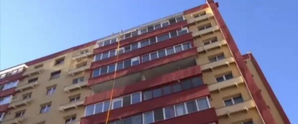 Sinucigaşul de pe bloc, al doilea caz la Braşov