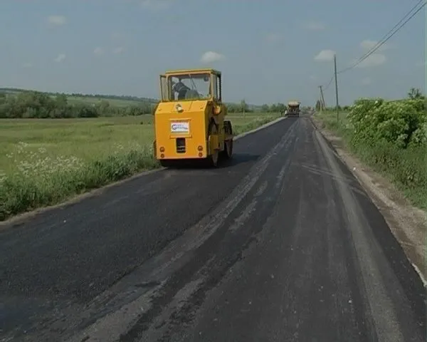 Drumurile comunale din zona Crihalma - Ticuş intră în reparaţii 