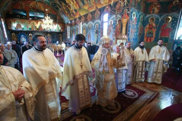 Hram celebrat în avans la biserica de la spitalul din Făgăraş