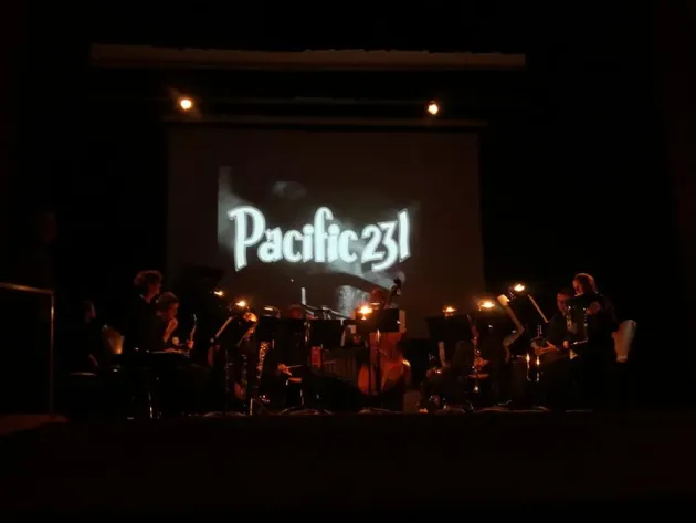 Concert de muzică contemporană, la Aula Universităţii