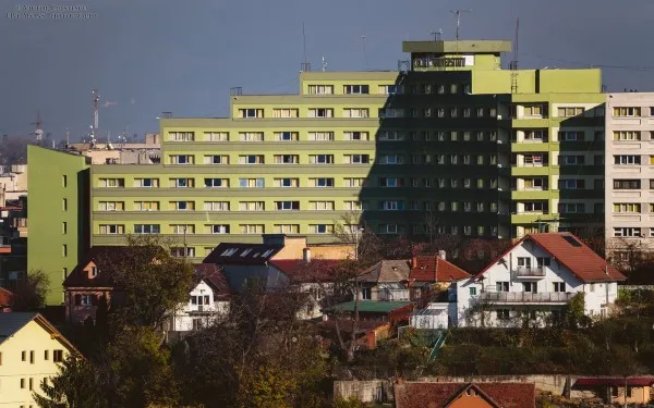 Studenţii, fără apă caldă. Conducerea Universităţii le-a redus taxa de cămin