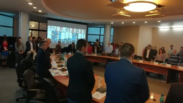 Revolta braşovenilor din 15 Noiembrie 1987, marcată printr-o şedinţă solemnă a Consiliului Local Braşov