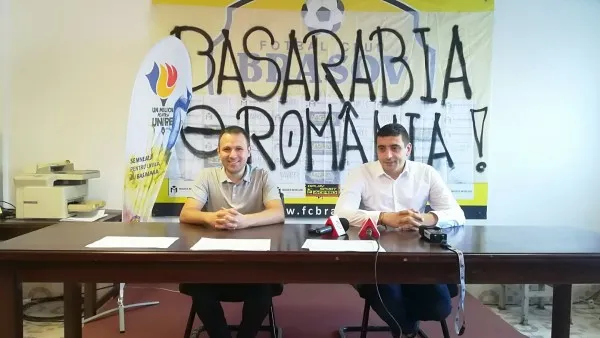 Politicienii braşoveni, rugaţi să nu transforme în campanie electorală strângerea de semnături pentru unire 