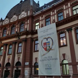 Noua stemă a judeţului Braşov va fi aprobată în scurt timp de Guvern