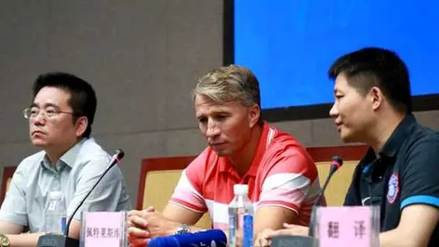 Dan Petrescu a fost dat afară de chinezii de la Guizhou Zhicheng