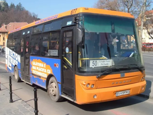 De luni, linia 50 va merge până la Pietrele lui Solomon