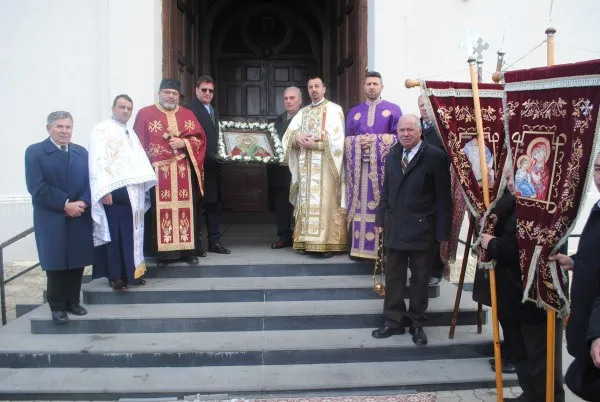 Sfântul Nicolae, mare hram celebrat cu paroh nou la Râşnov
