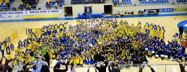„Bradul de Crăciun - Corona” adună de la an la an din ce în ce mai mulţi sportivi 