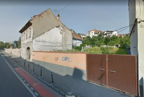 Cămin studenţesc privat, şi pe strada Iuliu Maniu