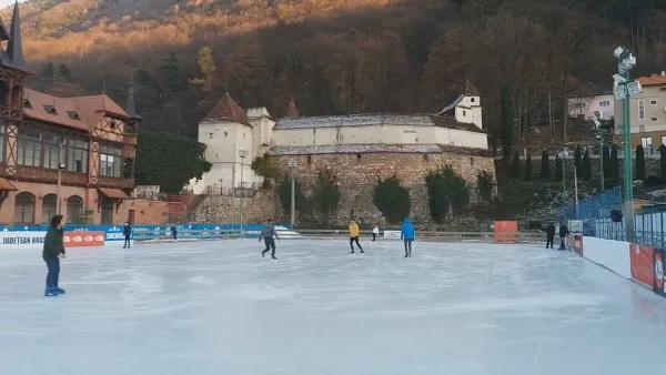Până în martie, gheaţă la Olimpia