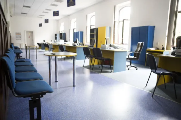 Primăria Braşov, dispusă să plătească aproape 320.000 lei pentru sistemul anti-incendiu al instituţiei