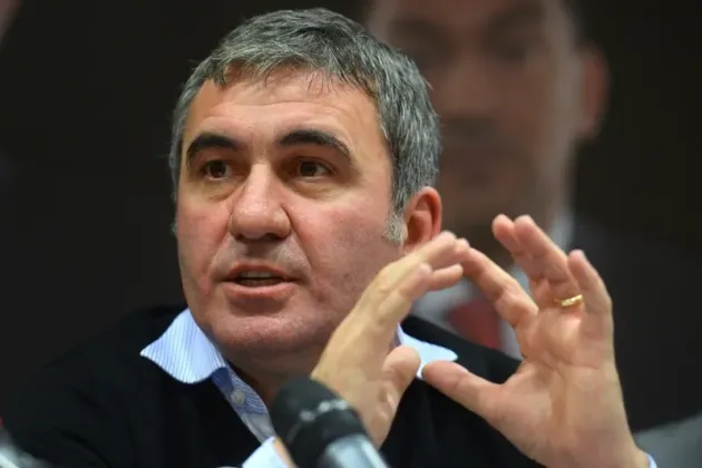 Opinii diferite în familia Iordănescu legate de decizia lui Hagi