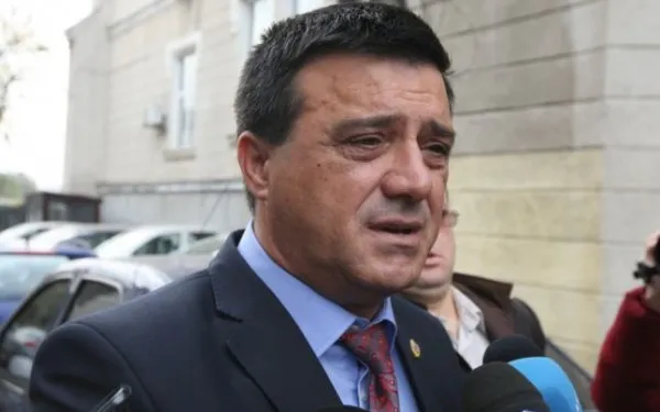 Făgăraş, fabrică nouă de nitroceluloză. Uzina Metrom va produce pentru NATO