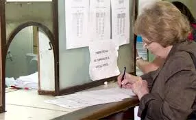 Fiscul anunţă că abrogă Declaraţia unică, la o săptămână de când a intrat în vigoare