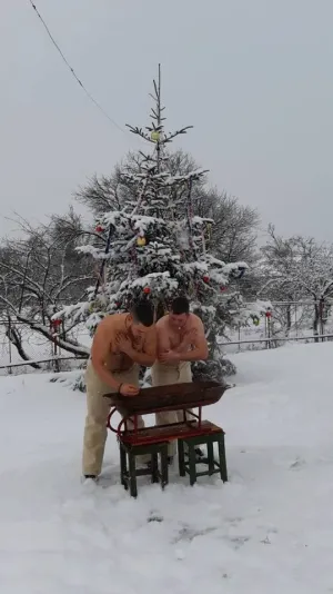Tinerii cetaşi din Pojorta au devenit bărbaţi