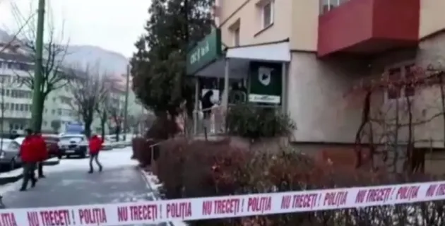 Bancomat aruncat în aer după o „reţetă” englezească, în Răcădău