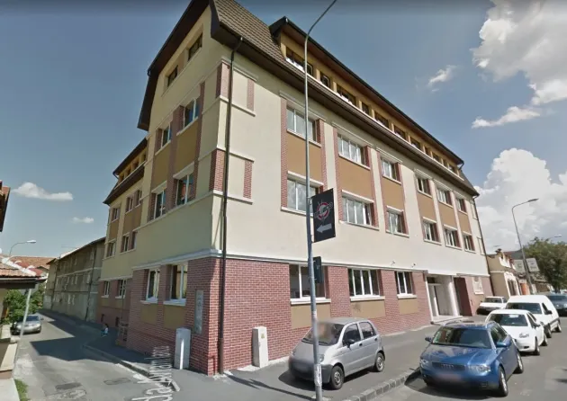 Activele imobiliare ale Condmag Braşov, scoase la vânzare pentru 2,7 milioane de euro
