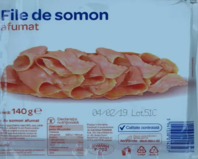 Alertă alimentară: Un tip de file somon afumat, retras din Carrefour