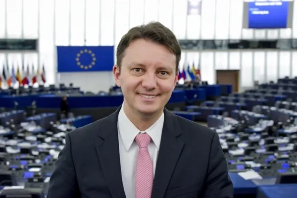 PNL Braşov şi-a propus un scor de 30% la alegerile europarlamentare din mai