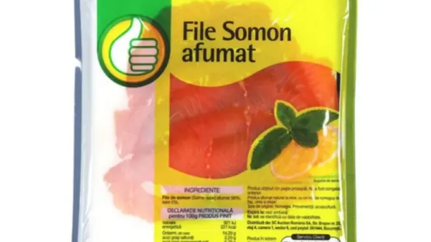 Somon cu Listeria, retras din Auchan