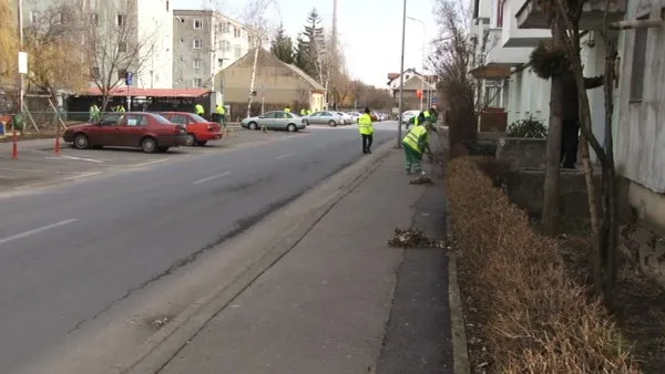 De luni, Braşovul intră în curăţenia de primăvară 
