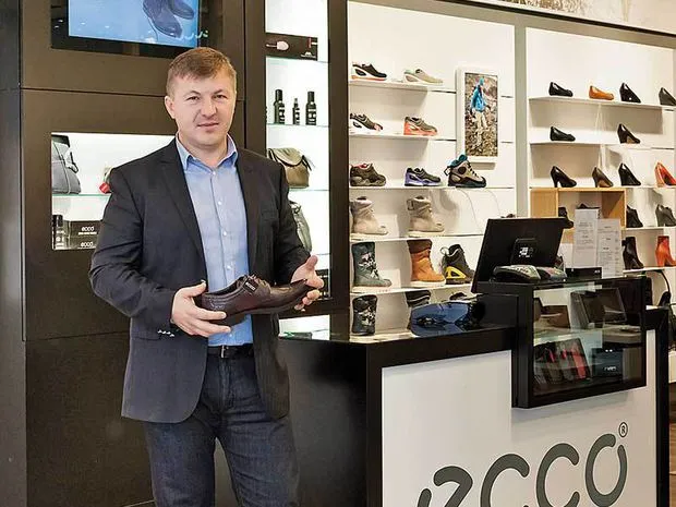 Ecco Shoes intră cu al treilea magazin în Braşov