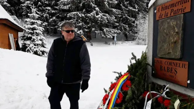 A venit din Canada scoţianul care a încercat să-l salveze. N-au venit preoţii... din Braşov