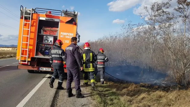 Ture suplimentare, la pompieri, pentru gestionarea incendiilor de vegetaţie