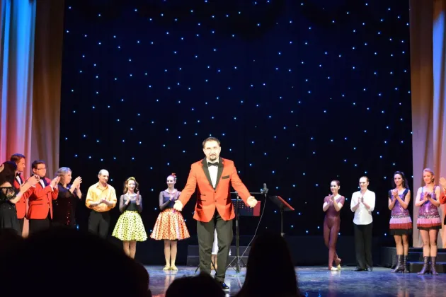 Un braşovean dirijează concertul coral cu prilejul Sezonului România-Franţa, joi, la Sala Radio, în Capitală