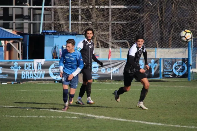 Favoritele au trecut în semifinalele Cupei