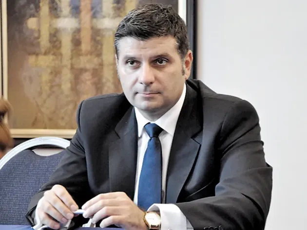 Fiscalizaţi „la zi”