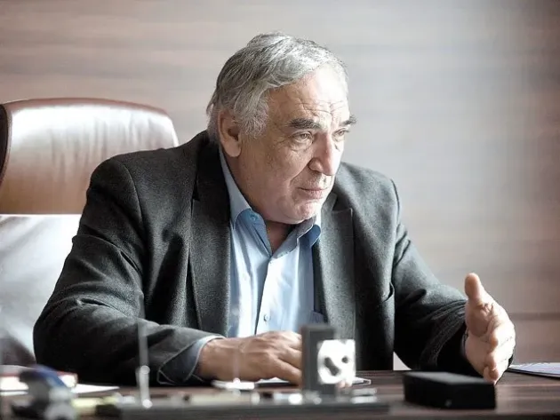 Un fizician braşovean a condus proiectul celui mai puternic laser din lume