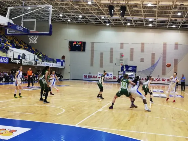 Olimpia CSU a încheiat sezonul regulat cu o înfrângere în faţa campioanei 