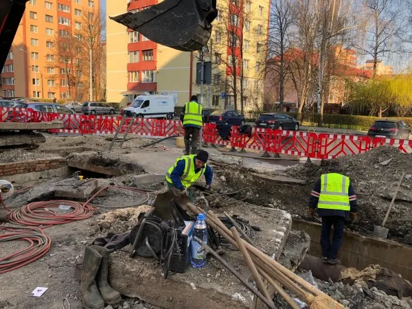 Se prelungeşte „iarna” din cartierul Florilor. Pentru unii braşoveni, până duminică