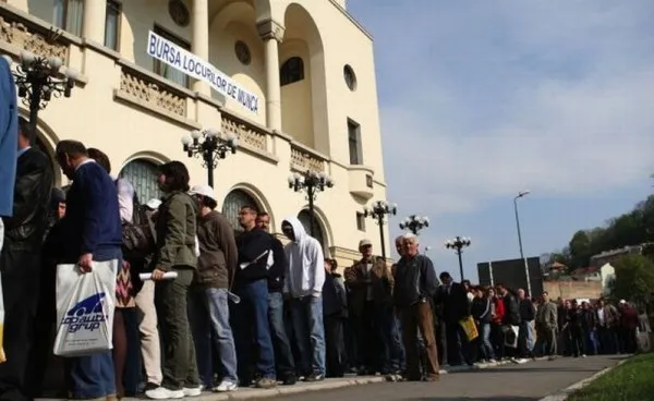 2.000 de joburi pentru şomeri, azi, la Bursa Generală a Locurilor de Muncă