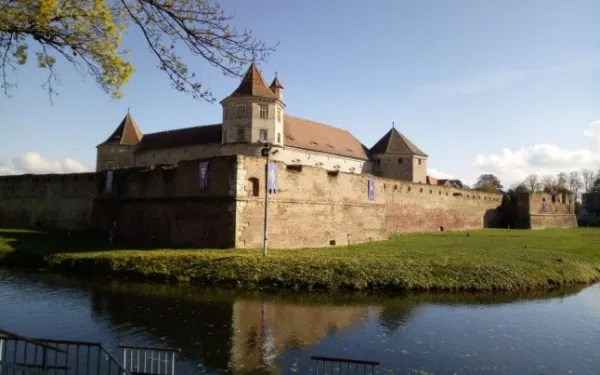 Cetatea Făgăraş intră în reabilitare în luna august. Proiectul este întârziat, din cauza prelungirii licitaţiei de lucrări