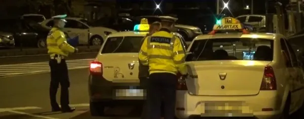Taxiurile, controlate în miez de noapte. Maşinile şi şoferii, percheziţionaţi în căutare de cuţit, pumnal, box, şiş, castel