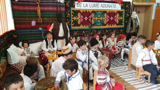Şezătoare ca odinioară, la o şcoală din Râşnov