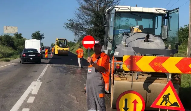 Contract de peste 52 de milioane de lei pentru asfaltarea drumurilor naţionale din judeţ, în următorii 3 ani