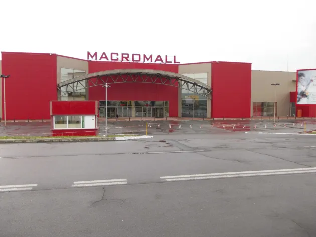Grecii de la Jumbo cer aprobare pentru extinderea Macro Mall