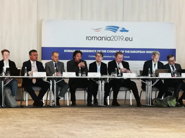 Directorii de biodiversitate din UE discută la Braşov despre finanţarea ariilor protejate 