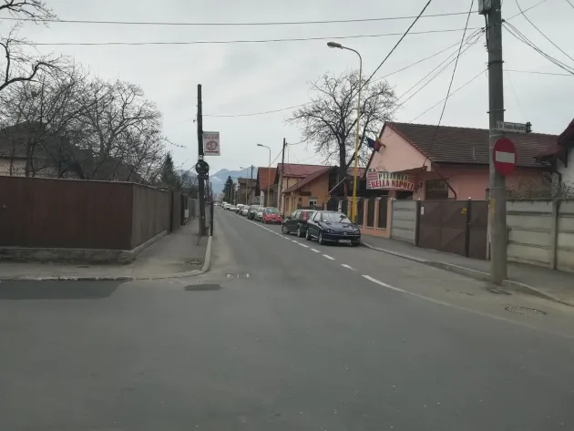 Sens unic pe strada Pavilioanele CFR din Craiter?