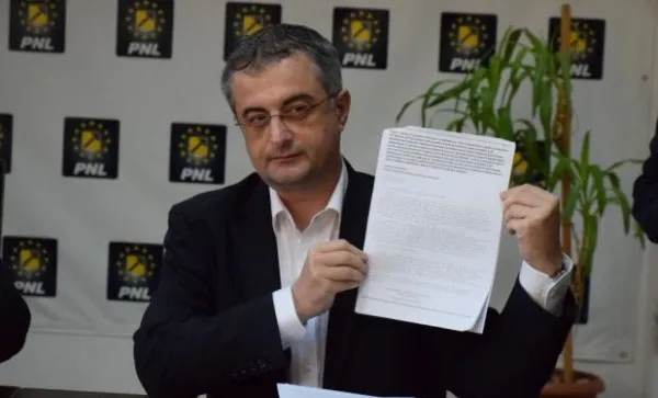 Deputatul Gabriel Andronache: „PSD i-a păcălit pe pensionari”  
